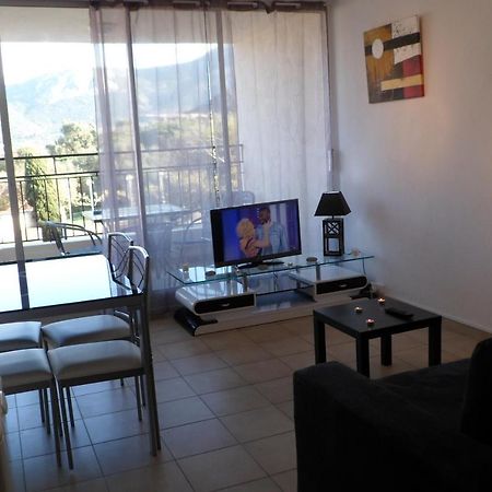 Appartement Vue Mer Et Montagne 卡尔维 外观 照片